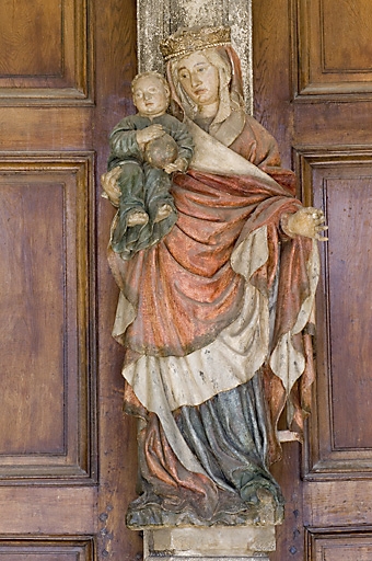 statue : Vierge à l'Enfant