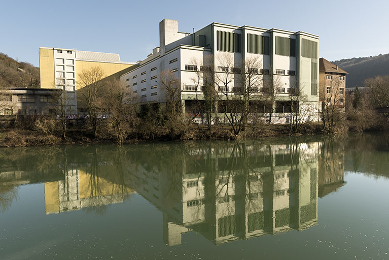 usine à papier de la société des Papeteries Bisontines, usine de fibres artificielles et synthétiques dite usine des Soieries puis de la Rhodiacéta