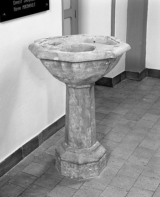Le mobilier de l'église paroissiale de la Nativité de la Vierge