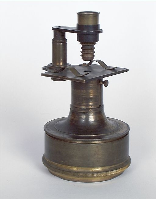 microscope optique n° 1
