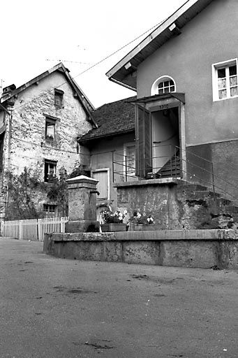 fontaine, lavoir