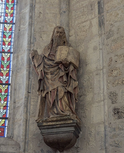 statue : saint André
