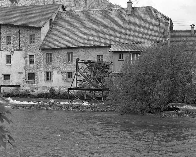 moulin Pouguet, puis Perrot, puis Chays, actuellement logement