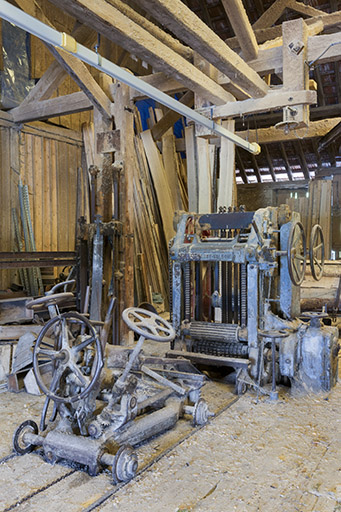 ateliers et usines d'outils, machines et moteurs de Franche-Comté
