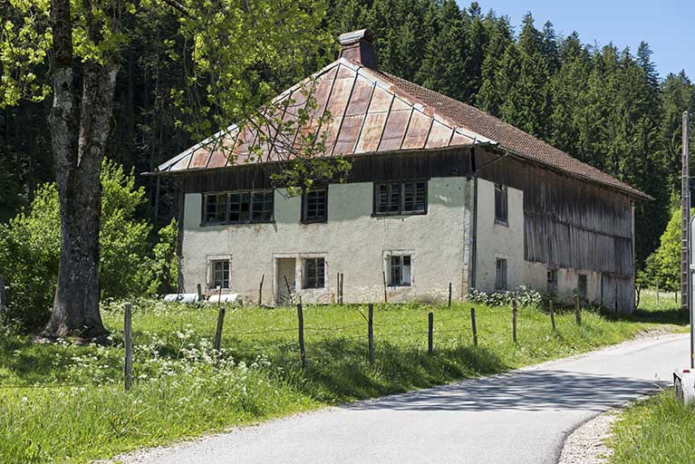 ferme et atelier d'outillage Garnache-Barthod puis Voynnet