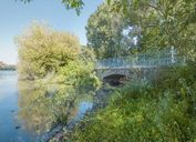 pont ; ponceau sur le bief du moulin