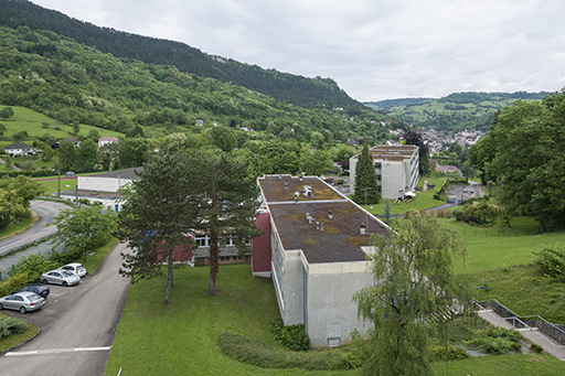 lycée moderne mixte de Salins-les-Bains, puis lycée climatique, actuellement lycée et collège climatiques Victor Considerant,