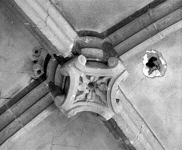 église abbatiale de l'abbaye Saint-Oyend, actuellement cathédrale Saint-Pierre, Saint-Paul et Saint-André