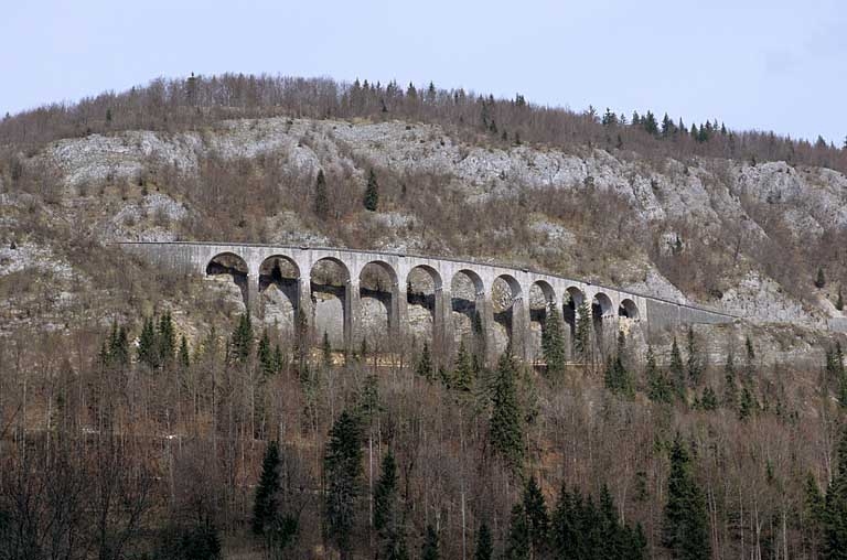 viaduc des Crottes (voie ferrée Andelot - La Cluse)