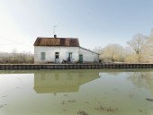 maison de garde (canal de Bourgogne)