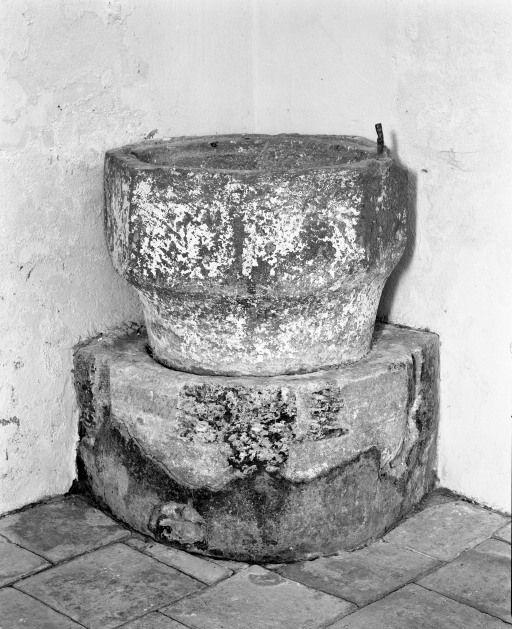 fonts baptismaux