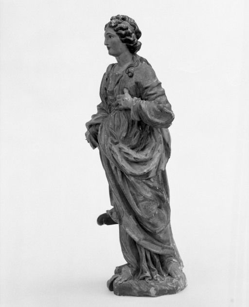 statue (statuette) : sainte Catherine