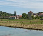 ferme, colombier, maison forte (paysages du canal de Bourgogne)