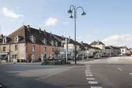 maison puis auberge, puis magasin de commerce et ferme, actuellement immeuble à logements et magasin de commerce