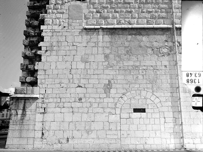 église abbatiale de l'abbaye Saint-Oyend, actuellement cathédrale Saint-Pierre, Saint-Paul et Saint-André