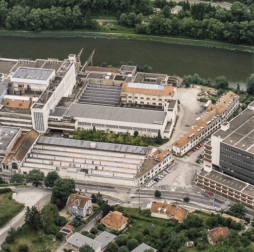 usine à papier de la société des Papeteries Bisontines, usine de fibres artificielles et synthétiques dite usine des Soieries puis de la Rhodiacéta