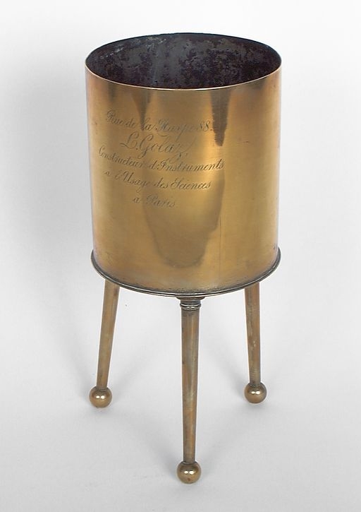 instrument de mesure des quantités de chaleur : calorimètre