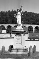 le mobilier du cimetière