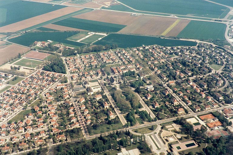 cité ouvrière de Tavaux