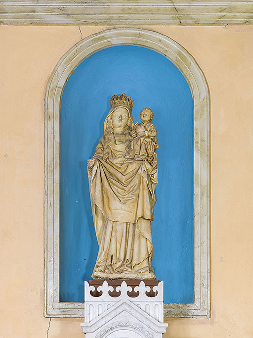 statue : Vierge à l'Enfant