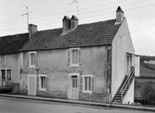 les maisons et les fermes d'Ivry-en-Montagne