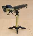 instrument de mesure des angles de polarisation (saccharimètre à pénombre à lumière blanche Pellin)