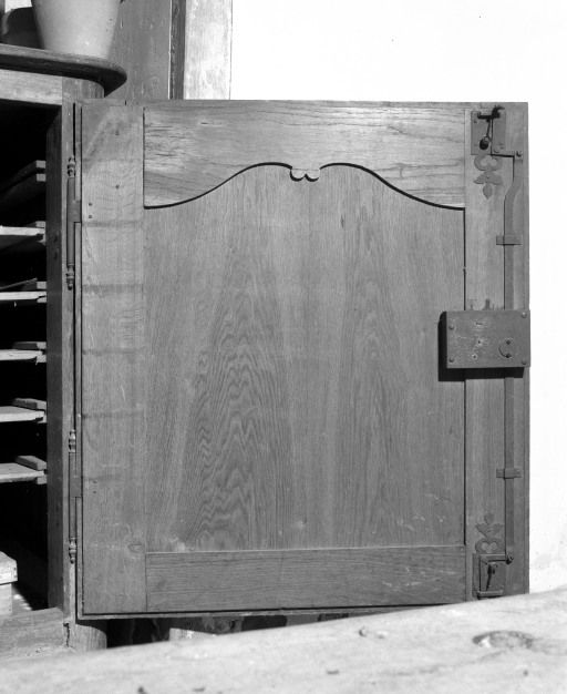 meuble de sacristie (chasublier)