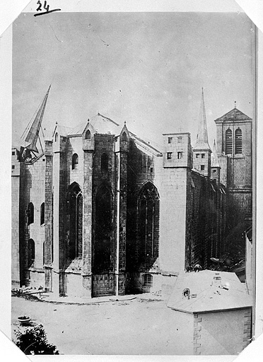 église abbatiale de l'abbaye Saint-Oyend, actuellement cathédrale Saint-Pierre, Saint-Paul et Saint-André