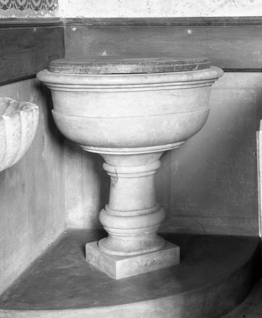 fonts baptismaux