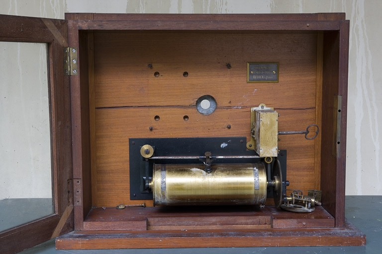 instrument de mesure de la température et d'enregistrement (thermomètre enregistreur Redier)