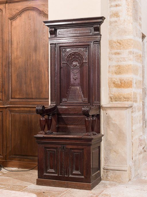 chaise de célébrant
