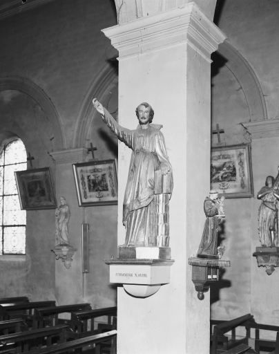 statue : saint François Xavier