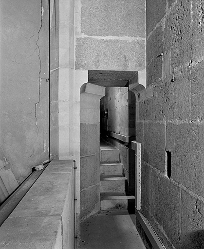 église abbatiale de l'abbaye Saint-Oyend, actuellement cathédrale Saint-Pierre, Saint-Paul et Saint-André