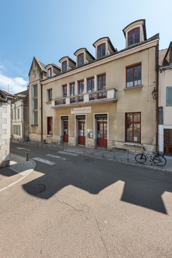 bourse du travail puis école de danse dite Maison de la Danse