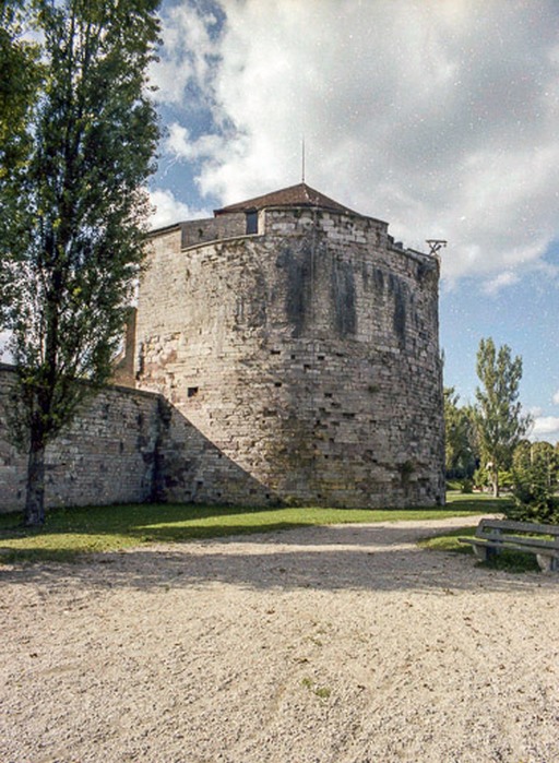 tour d'artillerie