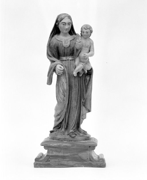 bâton de procession : Vierge à l'Enfant