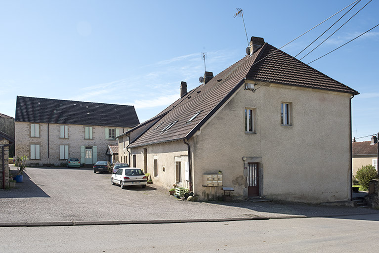 école, actuellement maison