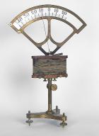 instrument de mesure de forces électromotrices n° 1 : galvanomètre de Bourbouze