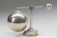 instrument de démonstration en statique des fluides (baroscope)