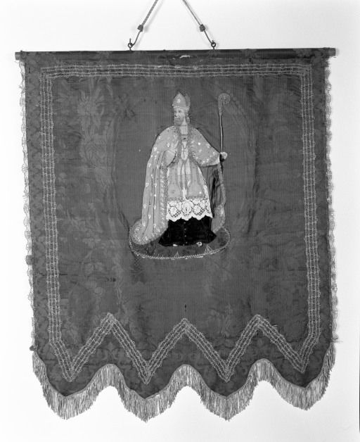 bannière de procession : saint Nicolas