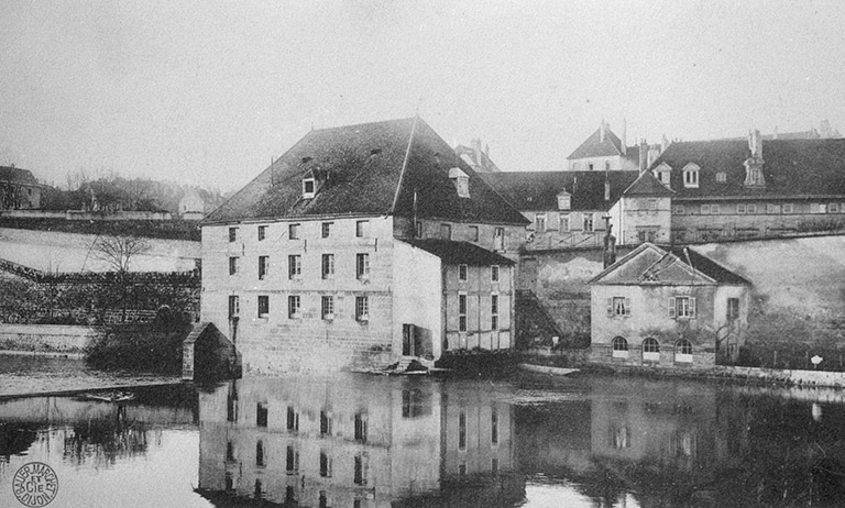 moulin à blé dit le Moulin neuf, station de pompage, actuellement centrale hydroélectrique