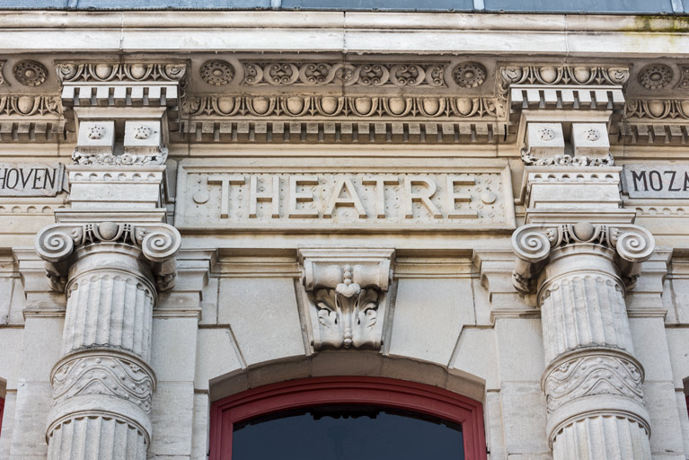 le décor des façades (sculpture et décor d'architecture)