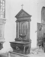 2 autels, 2 retables (autels secondaires)