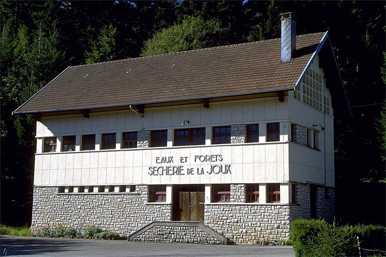 usine de sélection de semences dite Sécherie de la Joux