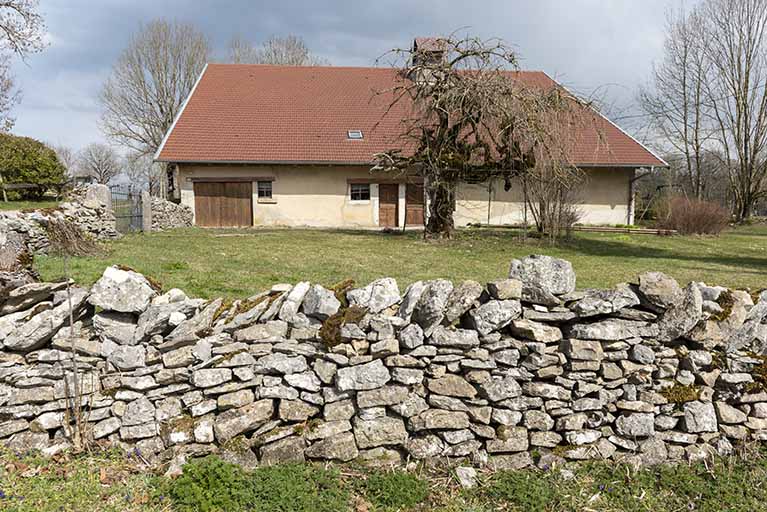 ferme et atelier de fournitures pour l'horlogerie de Charles Tournier