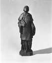 statuette : le curé d'Ars (?)