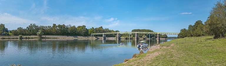 pont d'Uchizy