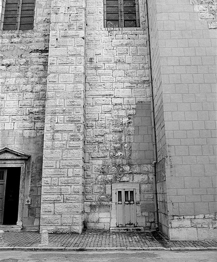 église abbatiale de l'abbaye Saint-Oyend, actuellement cathédrale Saint-Pierre, Saint-Paul et Saint-André