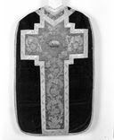 chasuble (ornement violet)