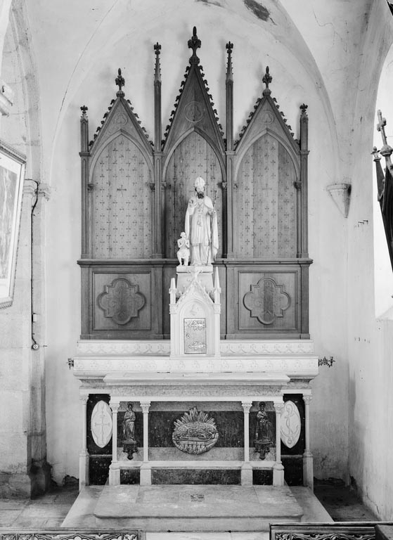 autel, retable, tabernacle (autel tombeau, retable architecturé, tabernacle architecturé)